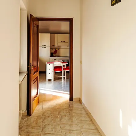 La Mansarda Di Mariuccia * Castelletto sopra Ticino