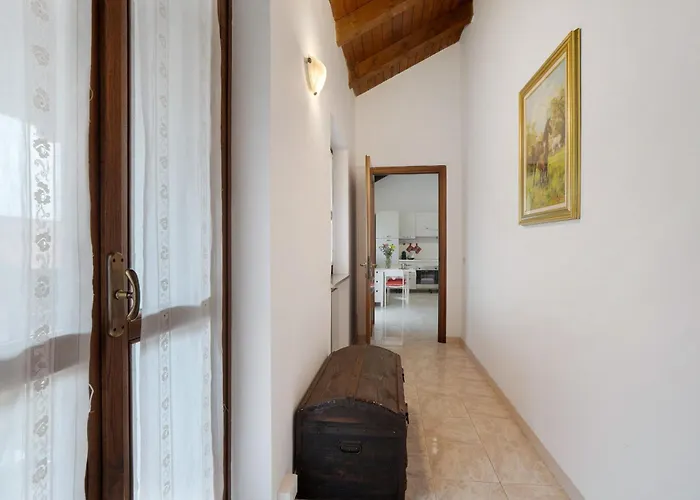 Dom wakacyjny La Mansarda Di Mariuccia Castelletto sopra Ticino