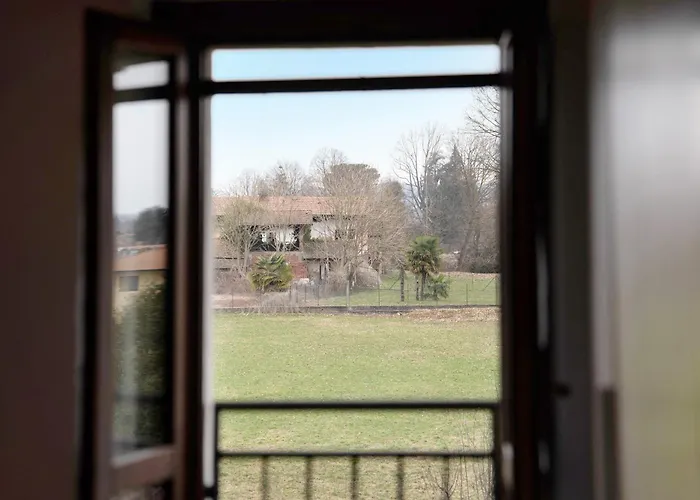 Dom wakacyjny La Mansarda Di Mariuccia Castelletto sopra Ticino